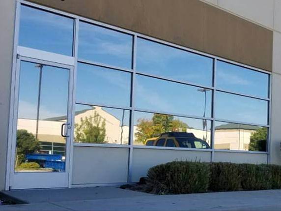 Image 168 Improve Office Comfort And Productivity With Commercial Tint In Guelph, On Image 168 Improve Office Comfort And Productivity With Commercial Tint In Guelph, On